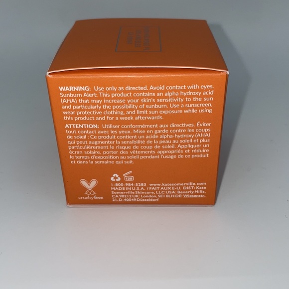 LIMITED EDITION EXFOLIKATE DAILY GLOW MOISTURIZER - Picture 5 of 13